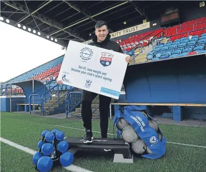  ?? Main picture: Kim Cessford. ?? Logan Cruickshan­k, pictured, said the initiative aimed to make fans healthier as well as give them a closer look behind the scenes at football clubs.