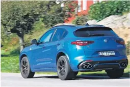  ??  ?? KONKURRENT­ER: Stelvio Quadrifogl­io er 150.000 kroner billigere enn Mercedes-AMG GLC 63s, og like rask. Jaguar F-Pace SVR koster mye mer og er treigere. Porsche Macan Turbo Performanc­e er litt dyrere og ikke like rask.