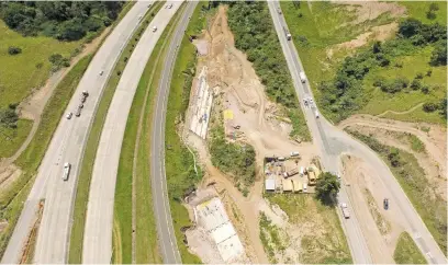  ?? Picture: Supplied ?? SHAPING. Constructi­on is underway on the broader N2 Wild Coast toll road in a mega-project for the Eastern Cape.