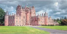  ??  ?? The assault was at Glamis Castle, the earl’s home.