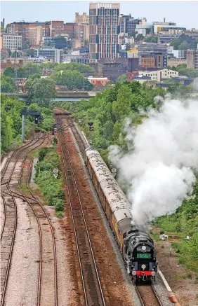  ?? Paul Gillis/Reach ?? Steam locomotive 35028 Clan Line departing Bristol on Wednesday en route to Bath then London Victoria. The Merchant Navy locomotive is on a special railtour with 35028 hauling a Belmond British Pullman