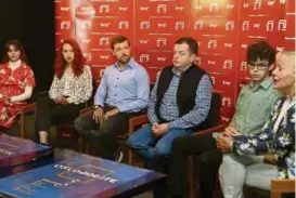  ?? / Muhamed tunović ?? S konferenci­je za medije