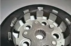  ??  ?? Always make sure the outer circlip that holds everything in place has its ends placed within a leg. If exposed in between, there is the possibilit­y that the circlip can pop off, causing the clutch to explode