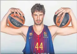  ??  ?? LLEGÓ EN 2012. Ante Tomic seguirá de azulgrana los próximos años.