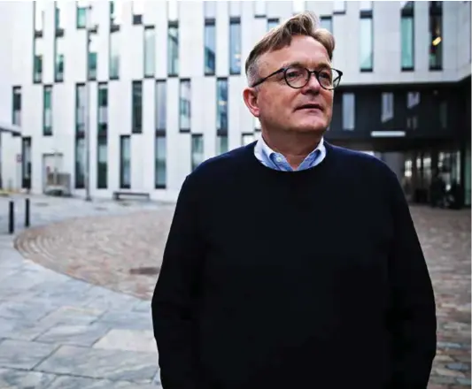  ?? FOTO: GEIR MARTIN STRANDE ?? HØYE TALL: Administre­rende direktør Ole Hope ved Bergenskli­nikkene la i går frem rapporten fra revisjonss­elskapet Ernst &amp; Young.