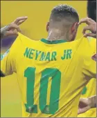  ?? Foto: EFE ?? Neymar, a por el récord de goles