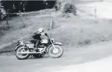  ??  ?? Me at Ramsey Hairpin on the Island on the Matchless in 1962.