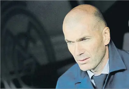  ?? FOTO: SIRVENT ?? Zinedine Zidane ha preparado a sus jugadores para intentar lograr el pleno de victorias