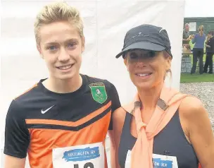  ??  ?? ●● George Barker and Catherine Robinson ran the Bollington 10K to raise funds for Prestbury Youth Club