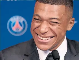  ?? ?? Mbappé. El campeón del mundo, la nueva estrella del planeta fútbol.AFP