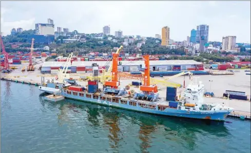  ?? SIHANOUKVI­LLE AUTONOMOUS PORT FB ?? A cargo ship docked at Sihanoukvi­lle Autonomous Port (PAS) in Preah Sihanouk province in October 2023.