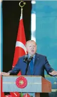  ?? Foto: Presidency Press Service/ap, dpa ?? „Innerhalb kurzer Zeit werden die Dinge wieder ins Lot kommen“: Präsident Re cep Tayyip Erdogan am Montag in Anka ra.