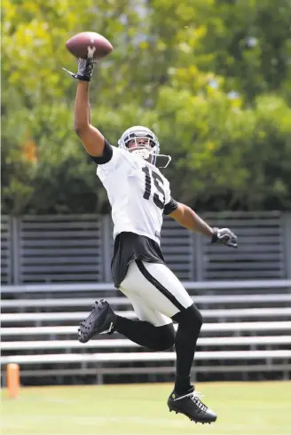  ?? Brant Ward / Special to The Chronicle ?? Michael Crabtree may not say it, but there are quite a few scouts and executives who will say that the Raiders’ receiver possesses some of the best hands in the NFL. Michael Crabtree