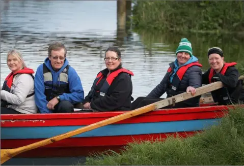  ??  ?? Sandra Holohan, Fintan Kinsella, Edermine Rowing Club; Michelle Doyle, Tina Kavanagh and Deirdre Kavanagh.