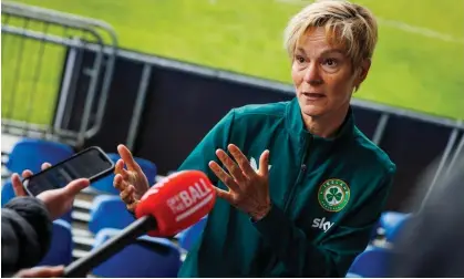  ?? ?? Vera Pauw has been forced to leave out a number of key players due to injuries. Photograph: Ryan Byrne/Inpho/Shuttersto­ck