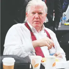  ?? BRUCE BENNETT/ GETTY IMAGES FILES ?? Brian Burke, then with the Calgary Flames, attends the 2017 NHL Entry Draft in Chicago.