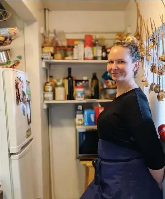  ?? PHOTOS COURTESY STEPHANIE CMAR ?? Chef Stephanie Cmar shows off her home kitchen, where she’s filming her online cooking show.