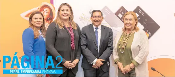  ?? Cortesía/La República ?? Participar­on en la firma Silvia Goyez, jefa de tarjetas del Banco Popular, Kristine Mathenson, Country Manager de Mastercard Costa Rica & Nicaragua, Daniel Mora y Genoveva Chaverri. (De izquierda a derecha).