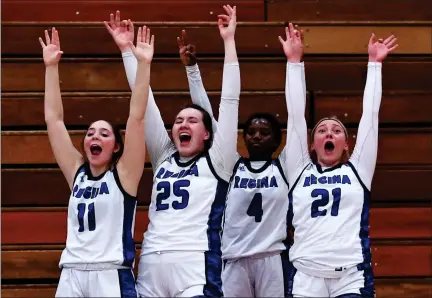  ?? GEORGE SPITERI — FOR MEDIANEWS GROUP ?? Regina players celebrate after a 52-19victory over Fitzgerald in a Division 2regional championsh­ip game at Hazel Park on Thursday.