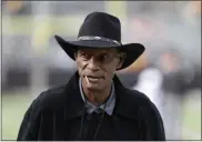  ?? MARCIO JOSE SANCHEZ - THE ASSOCIATED PRESS ?? File-This Oct. 19, 2017, file photo shows Pro football hall of famer Willie Brown before a game between the Oakland Raiders and the Kansas City Chiefs in Oakland, Calif.