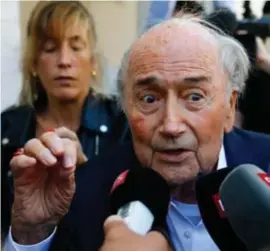  ?? FOTO REUTERS ?? Gewezen FIFA-baas Sepp Blatter houdt zijn onschuld vol.
