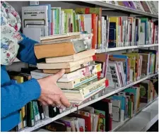  ??  ?? La vente de livres se fera au centre sociocultu­rel.