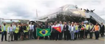  ??  ?? The Embraer E195– E2 … a delegation of VIPs, government officials, Air Niugini staff, travel agents and journalist­s gathers for the plane’s demonstrat­ion flight in Port Moresby.