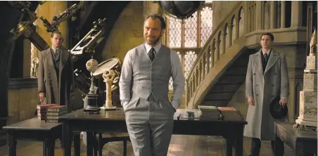  ?? Warner Bros. Pictures ?? Jude Law plays a younger Albus Dumbledore in “Fantastic Beasts: The Crimes of Grindelwal­d.”