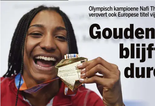  ?? FOTO PHOTO NEWS ?? Weer een gouden medaille voor de verzamelin­g van Nafi Thiam.