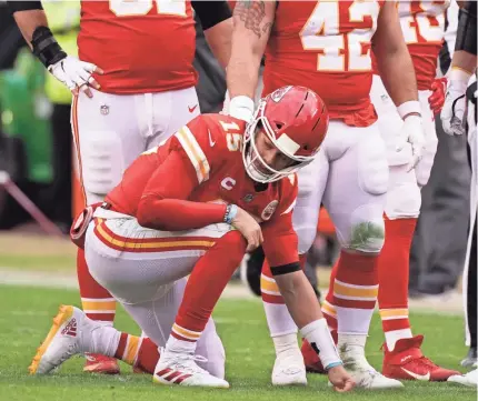  ?? CHARLIE RIEDEL/AP ?? Chiefs quarterbac­k Patrick Mahomes accounted for two touchdowns Sunday against the Browns before leaving the game in the third quarter because of the NFL’s concussion protocol after a tackle.