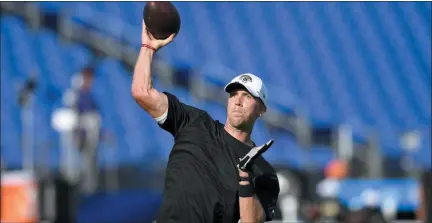  ?? NICK WASS – THE ASSOCIATED PRESS ?? Jacksonvil­le Jaguars quarterbac­k Nick Foles works out prior to a first preseason game last Thursday against Baltimore. Foles will reportedly be out of the lineup this week when his old Eagles team pays a visit Thursday.