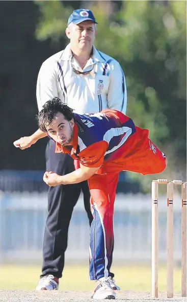  ?? Pictures: JUSTIN BRIERTY ?? SLICK: Mulgrave’s Matthew Di Salvo sends down a delivery against United.