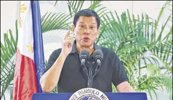  ?? AFP ?? Philippine­s President Rodrigo Duterte delivers a speech on Friday.