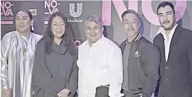  ??  ?? QUeenMelO esguerra of TMG Global with leigh Reyes, fashion designer and juror JC Buendia, Alan Fontanilla and Ponchit Rocha, president of TMG Global.