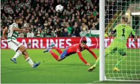  ?? ?? Álvaro Morata equalises with a diving header. Photograph: Robert Perry/EPA