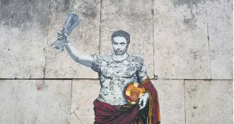  ?? ?? A painting depicting Roma coach Jose Mourinho in Rome, Italy, May 26, 2022. (AFP Photo)