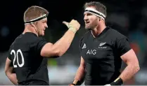  ?? PHOTOSPORT ?? Sam Cane and Kieran Read were as consistent as ever for the All Blacks in 2017.