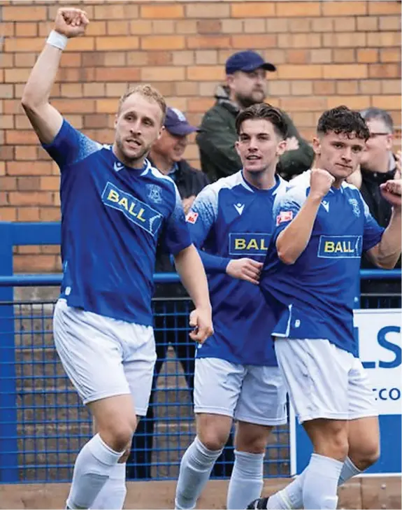  ?? ?? Rob Stevenson scored a hat-trick as Leek Town recovered from a goal down to win at Hanley Town at the weekend. Pictures: Peter Ogle