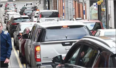  ??  ?? Traffic jams on Stockwell Street