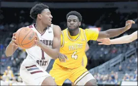  ?? JEFF ROBERSON / AP ?? “I’m happy for him and grateful for the time he was here,” Valparaiso guard Daniel Sackey (4) said about former teammate Javon FreemanLib­erty, who transferre­d from VU to DePaul.
