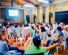  ?? FOTO EL COLOMBIANO ?? Reuniones de Presupuest­o Participat­ivo en las diferentes comunas para definir proyectos, son concurrida­s.