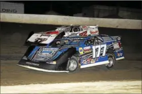  ?? SUBMITTED PHOTO - RICK KEPNER ?? Brian Shuey (177) races Joe Fanneli (22) at Grandview on Aug. 20.