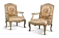  ??  ?? A PAIR OF VENETIAN POLYCHROME-DECORATED ‘LACCA’ ARMCHAIRS MID-18TH (Estimate £15,000-25,000).
The gilt contrastin­g with the dark blue velvet makes a very chic mix - I could very well see these in a contempora­ry interior.