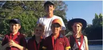  ?? Photos: Contribute­d ?? Court manager Alex Crook congratula­tes Team Tigers players (from left) Will Commerford, Hamish Wise, Jedd Lane and Maddie Morley on their runner-up performanc­e.