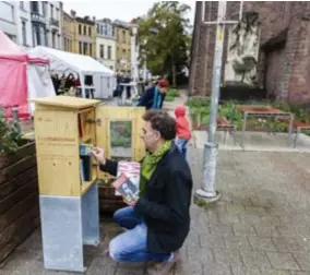  ?? FOTO VICTORIANO MORENO ?? De ruilbib aan ‘Laar 2’, een nieuwe picknickpl­ek.