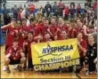  ?? JOHN BREWER - ONEIDA DAILY DISPATCH ?? Vernon-Verona-Sherrill poses with their new Class B Section III volleyball banner.