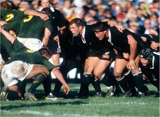  ??  ?? HARD DONE BY There is no doubt that had the TMO been around in 1998 the All Blacks may not have lost five in a row.