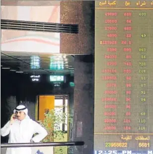  ?? YASSER AL-ZAYYAT / AFP ?? Imagen del mercado de materias primas de Kuwait, el 26 de marzo