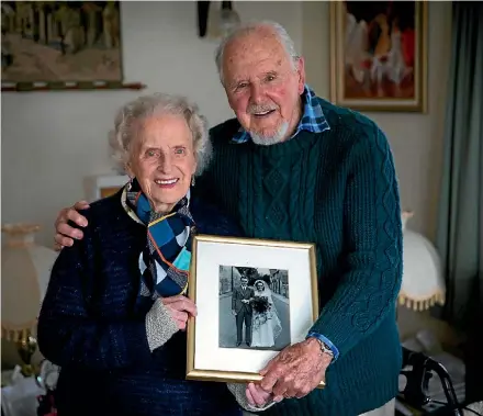  ?? PHOTO: MURRAY WILSON/FAIRFAX NZ ?? Cyril and Beryl Norris have put their 75th wedding anniversar­y plans on hold as Cyril recovers from five days in hospital.