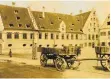  ?? FOTO: STADTARCHI­V BIBERACH ?? Das Hospital in Biberach 1910
